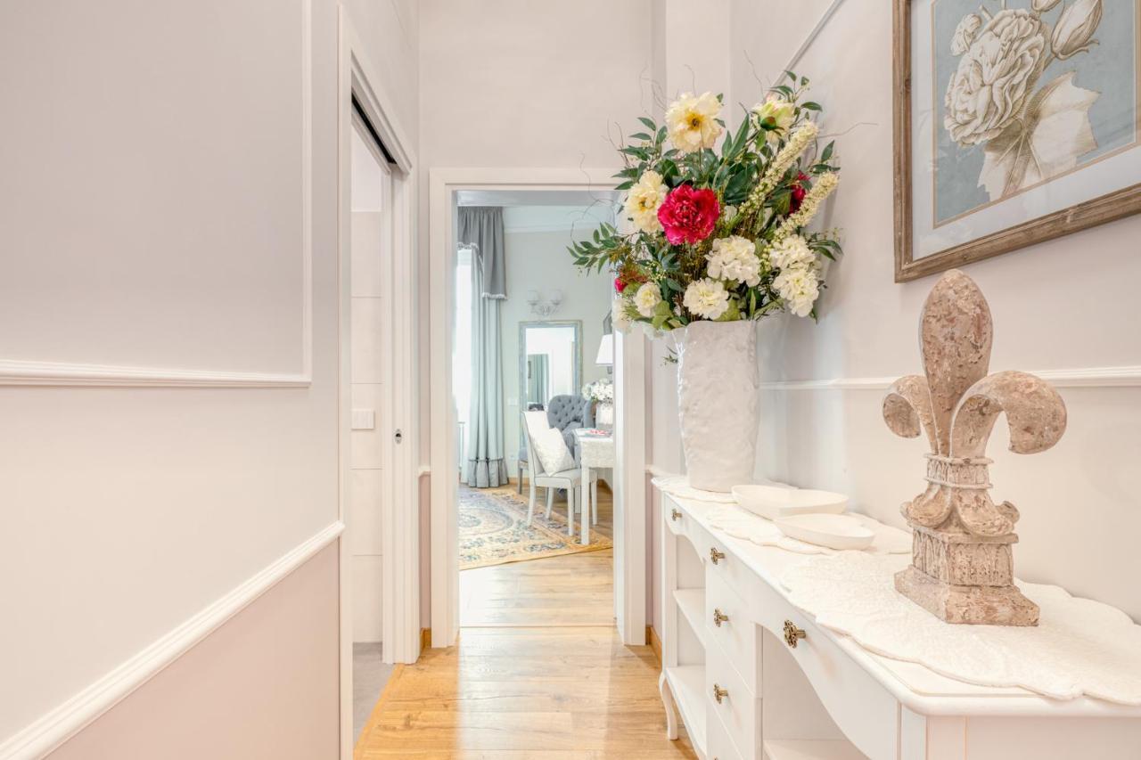 Luxury Stars In Rome - Andromeda Apartment In Colosseum エクステリア 写真