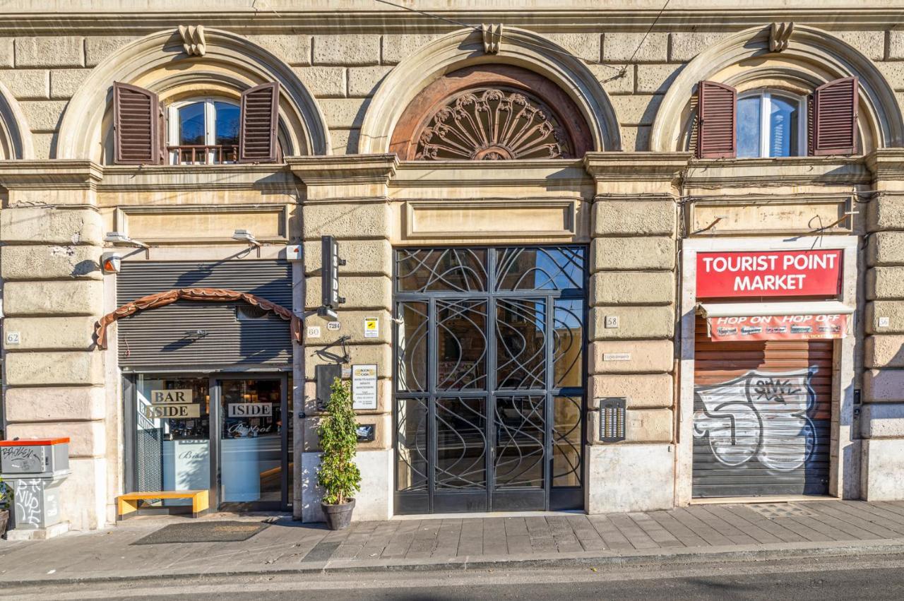 Luxury Stars In Rome - Andromeda Apartment In Colosseum エクステリア 写真